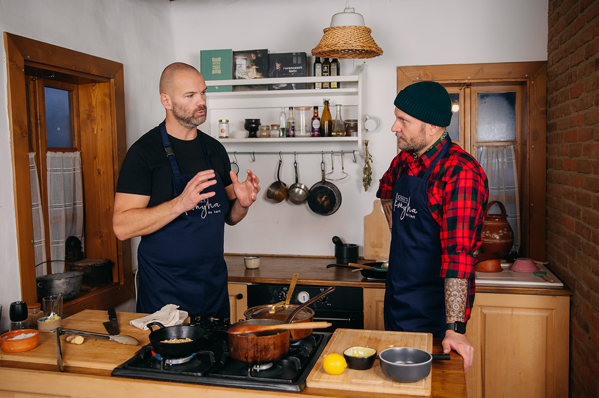 Savori festive cu fructe uscate